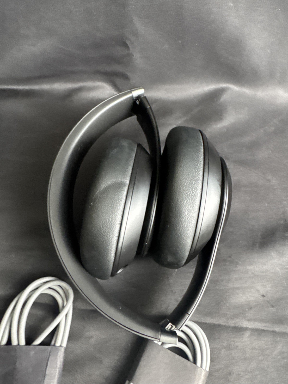 Beats Studio Pro Wireless On-Ear Bluetooth Headphones Black EMC 8349