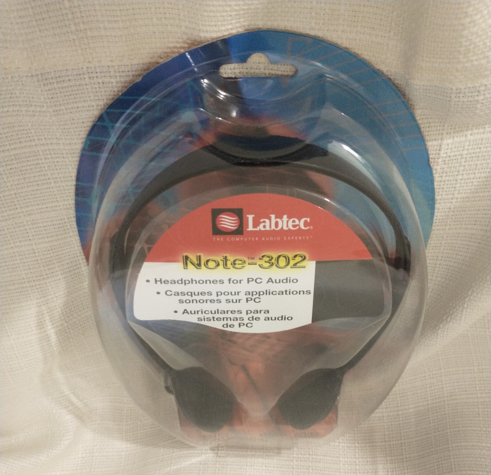 Labtec Note-302 Head Phones LVA6302REGW. MP3, CD, DVD. NIB