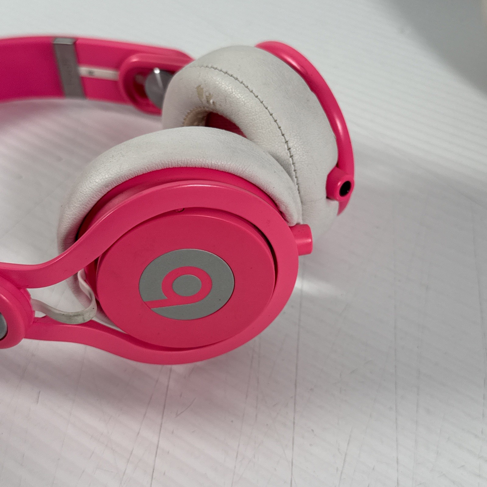 Beats Mixr Mixer David Guetta Edition Limited Edition Rare NEON Pink No Cord