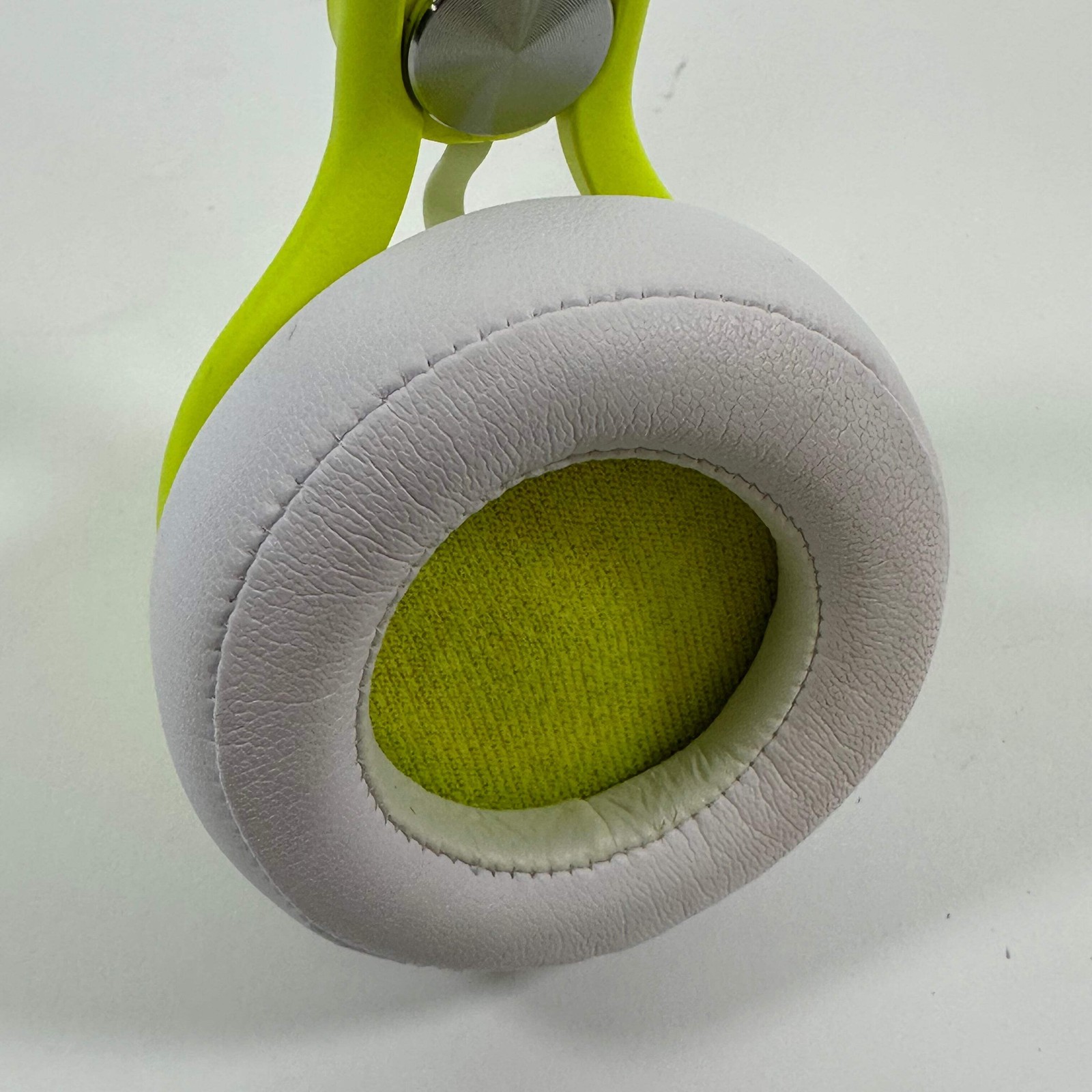 Beats Mixr Wired On-Ear Headphones Neon Yellow 810-00034 Limited Edition