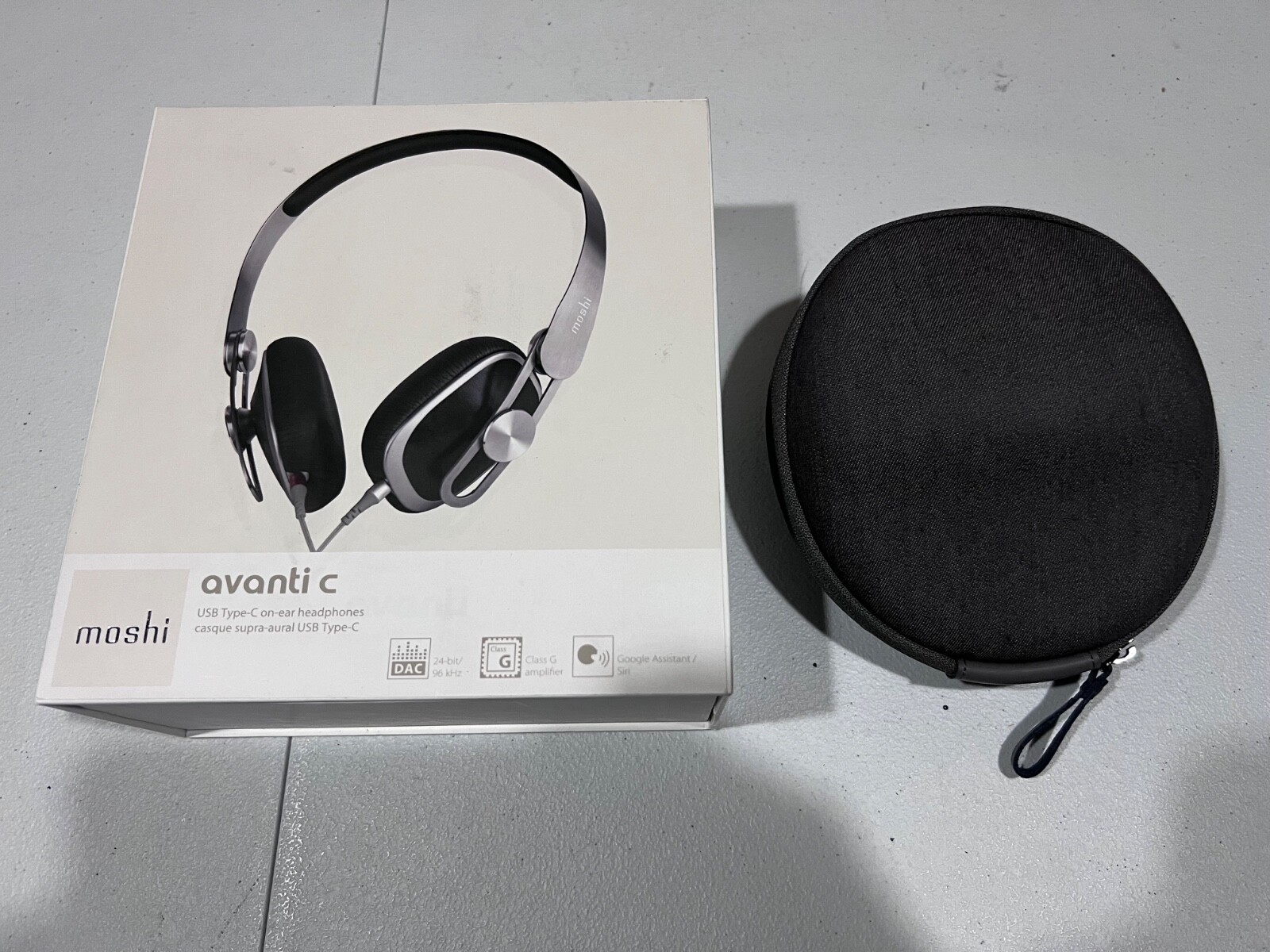 As-is Moshi Avanti C USB Type-C On-Ear Headphones