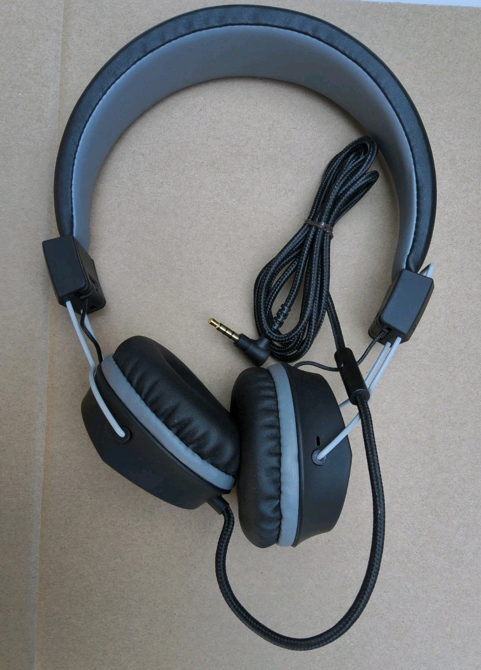 JLAB NEON ON EAR WIRED HEADPHONES BLUE COLOR.