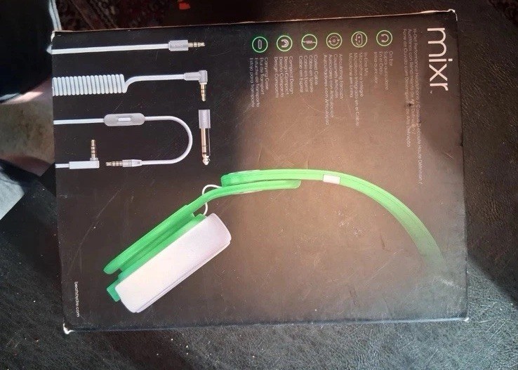 Beats Mixr Headphones – Neon Green LIMITED EDITION Genuine with Original Box