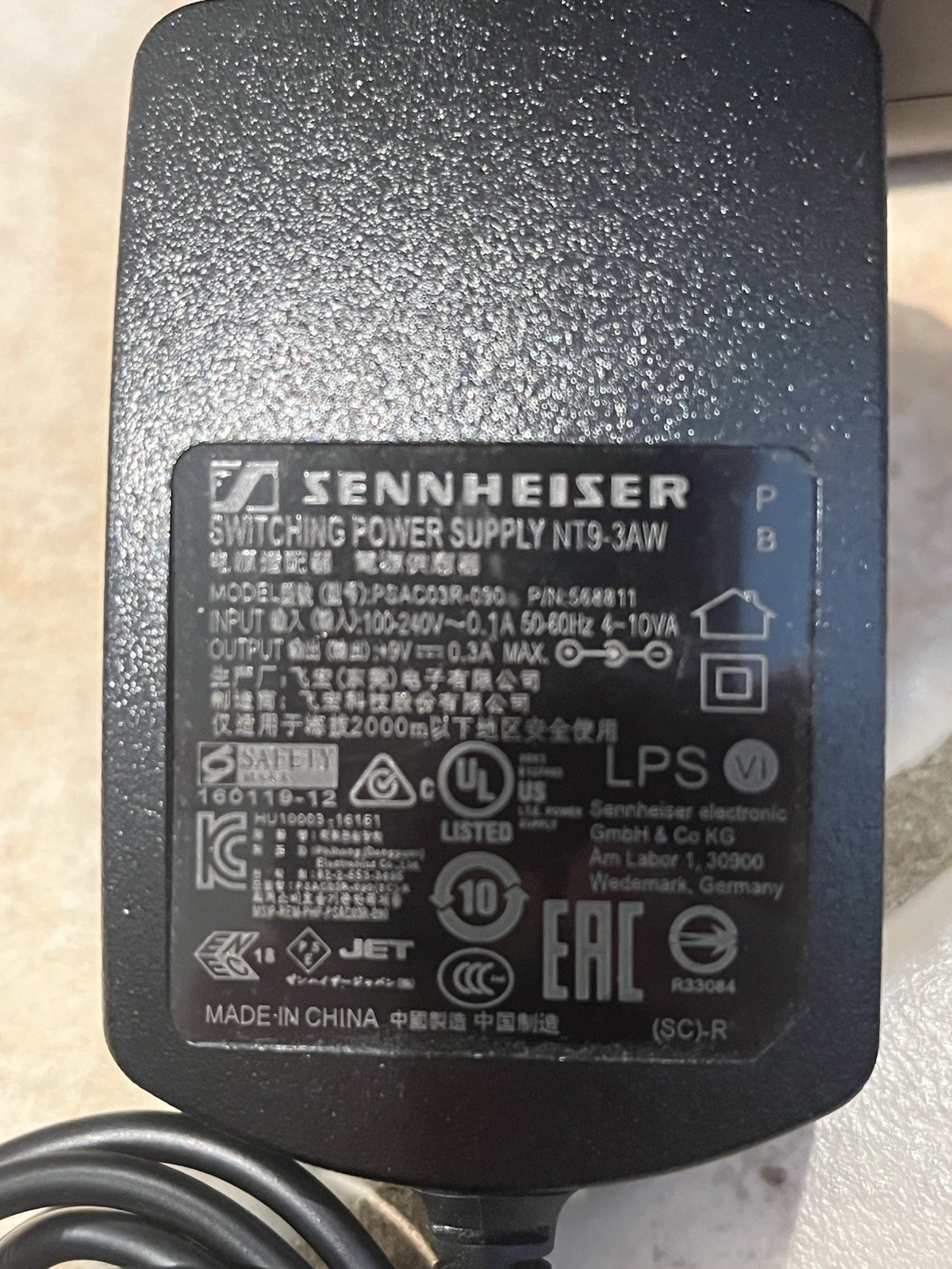 Wireless Sennheiser HDR 175 Headphones with TR 175 Charging Stand See Pics Denny