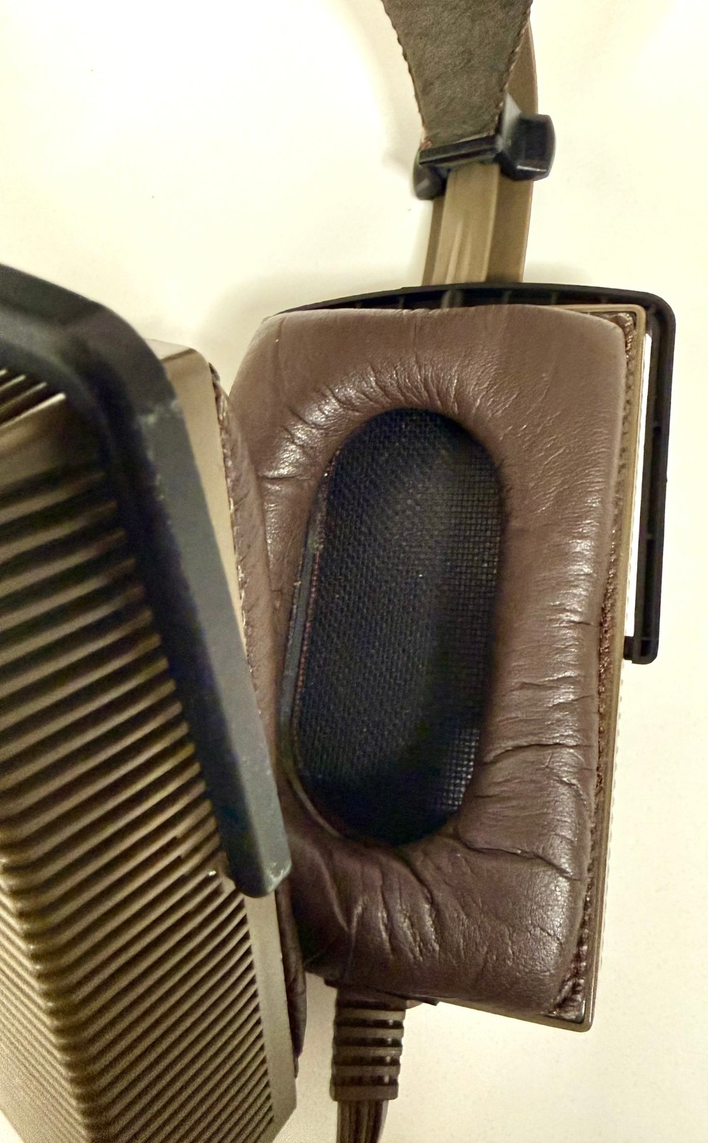 Stax SR-404 electrostatic headphones