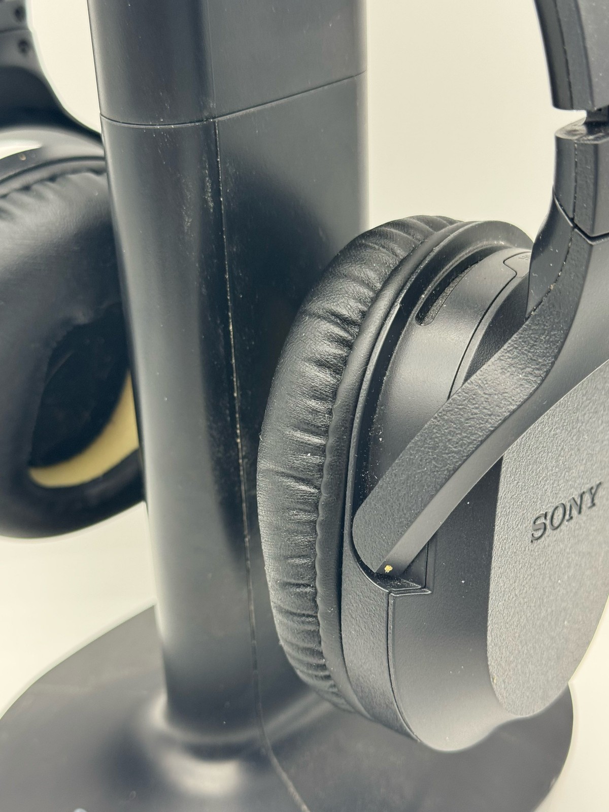 Sony WH-RF400 Wireless Over-Ear Home Theater Headphones 20hr 150ft RF Black