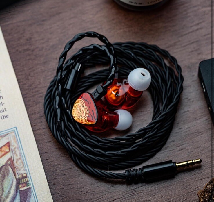 Linsoul TANGZU x HBB XuanNv in Ear Monitor, 2 Dynamic Driver HiFi IEM Earphones