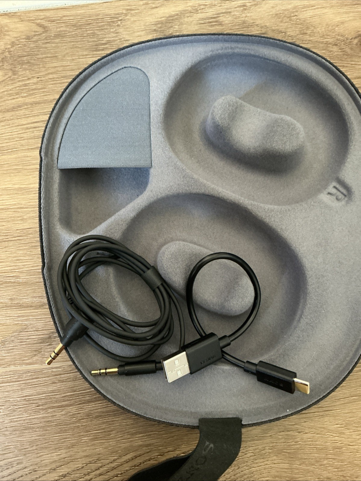 Genuine Sony WH-1000XM6/B THE Best Wireless Noise Canceling Headphones – Black