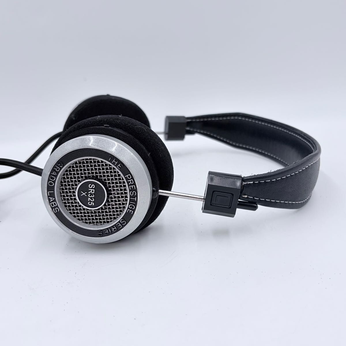 Grado SR325x Wired Stereo Headphones Dynamic Driver Open Used from Japan