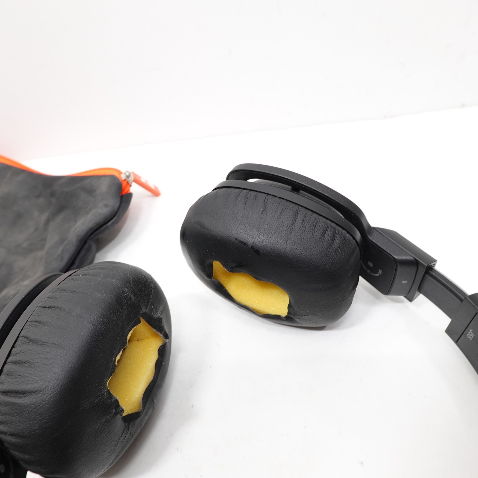 JBL J55 Headband Headphones – Black