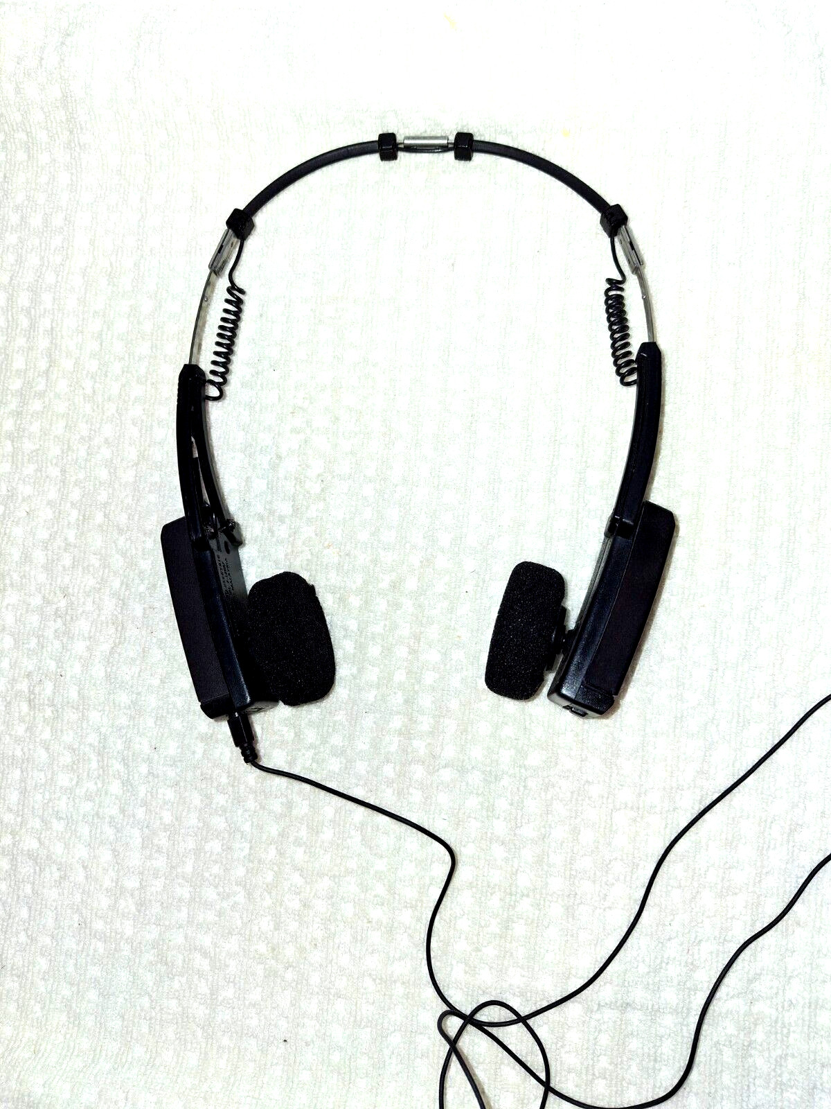 Vintage 1980’s General Electric GE 7-1285 Foldable FM Radio Headphones