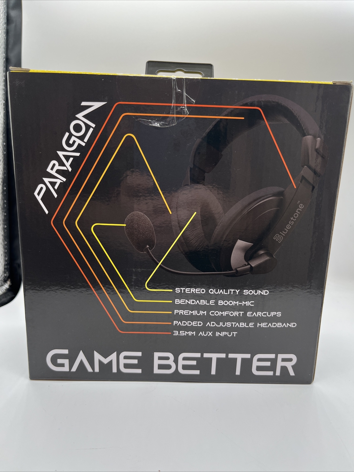 Paragon Stereo Gaming Headphones with Microphone in Black Bluestone Game Better