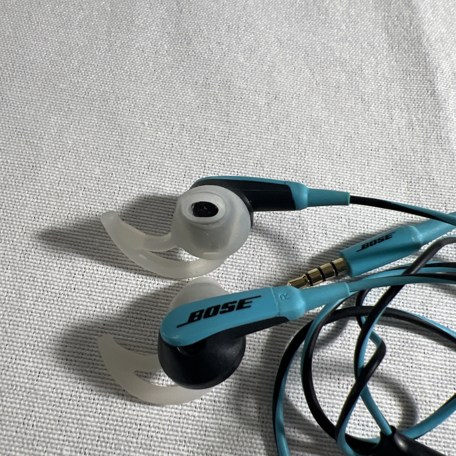 Bose SoundSport In-Ear Wired Headphones – Blue – VGC (717534-0010)