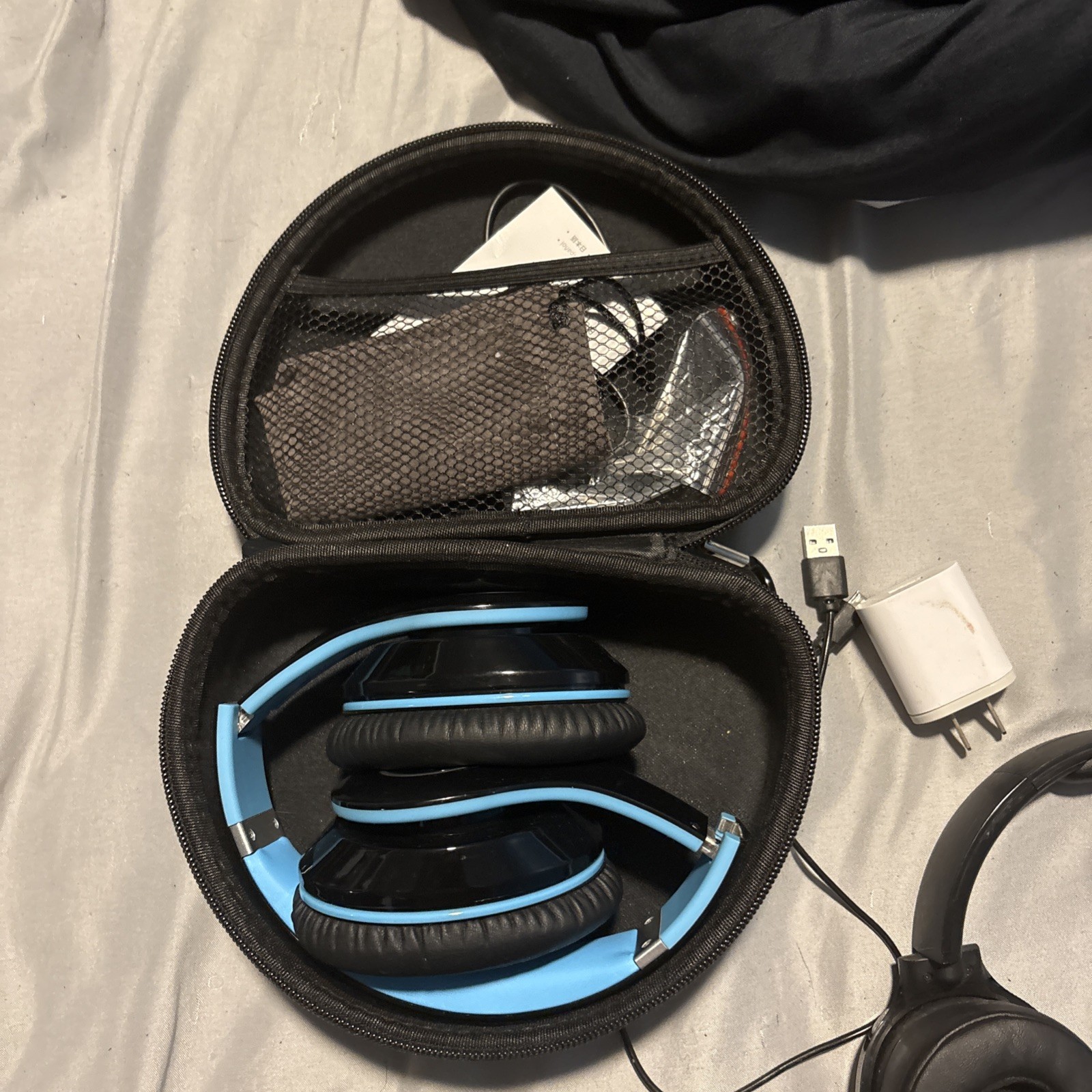 Skullcandy Hesh EVO S6HVW-N740 Bluetooth Wireless Sony Wh- Hc520 Headphones + 1