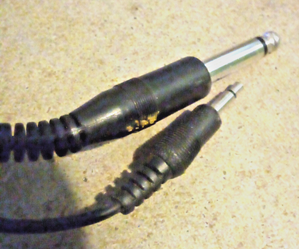 (X2) Califone Listening Center 6 Position Jack Box Adapter 1216AV-PY GUC VINTAGE