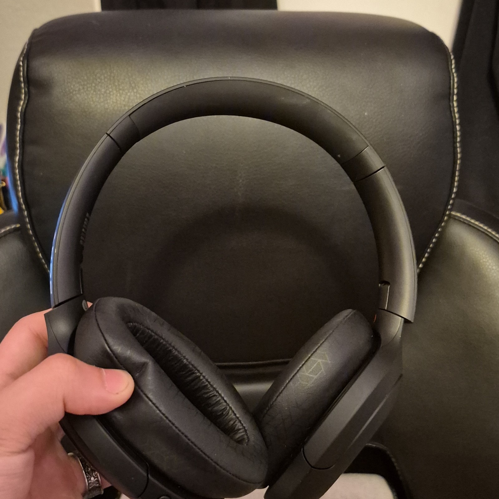 Sony WH-RF400 Black Over-Ear Headband Headphones Bluetooth + 3.5mm Jack