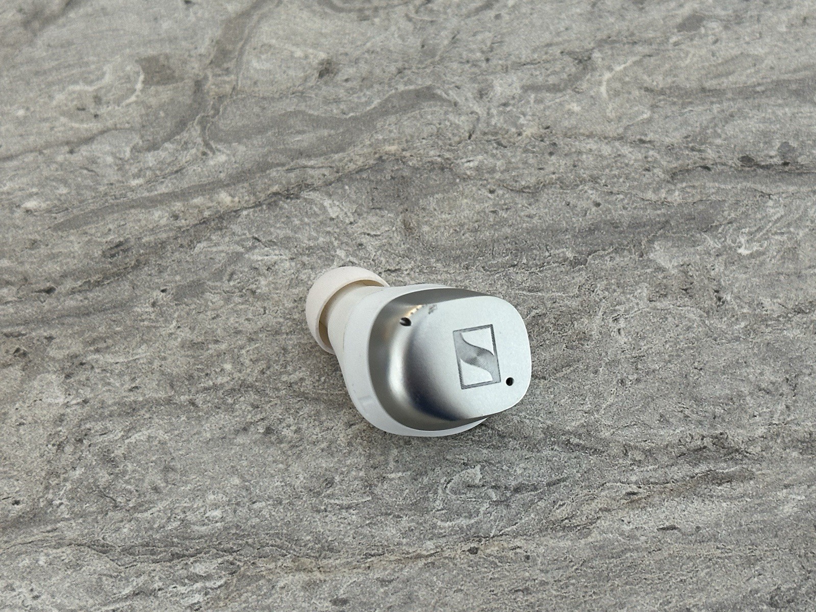 Sennheiser Momentum True Wireless 4 Earbud – Left Side White