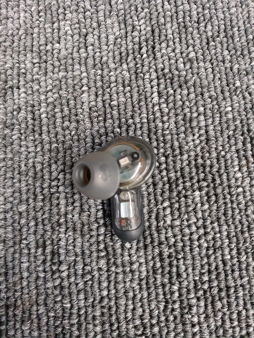 Skullcandy SIPW-P740 Wireless Earphones 12mm Driver Deep Bass