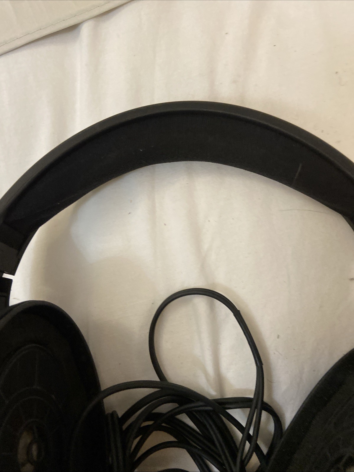 Sennheiser HD 525 Over-Ear, Audiophile Headphones, Tested & Working. No Earpads