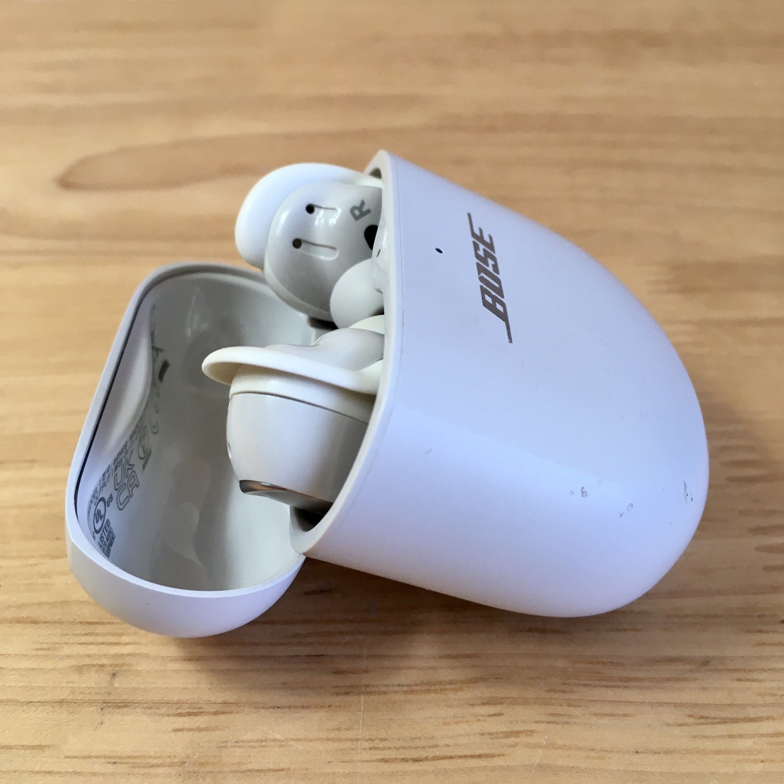 Bose QuietComfort Ultra True Wireless Noise Cancelling Earbuds – White Smoke