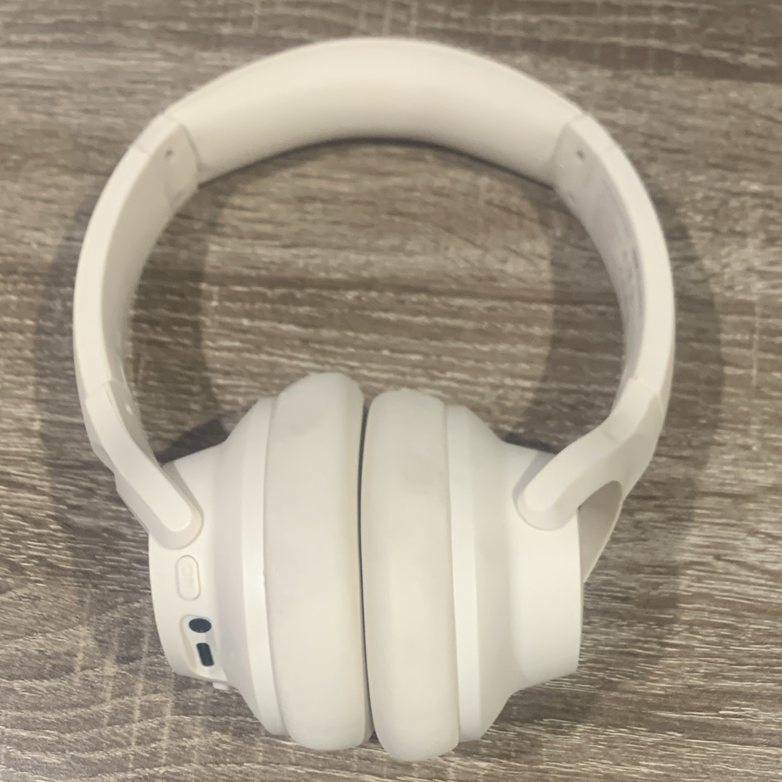 Soundcore Q20i Bluetooth Wireless Over-Ear Ear-Cup Headphones White A3004