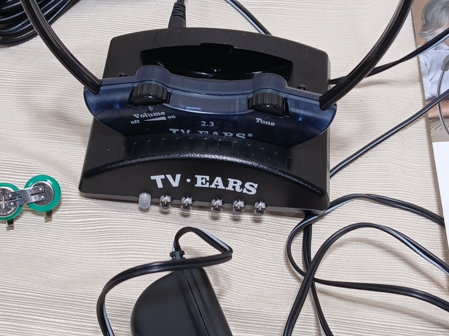 TV Ears 2.3MHz Headphones w/ Charging Base Unit for Headphone System UNTESTED