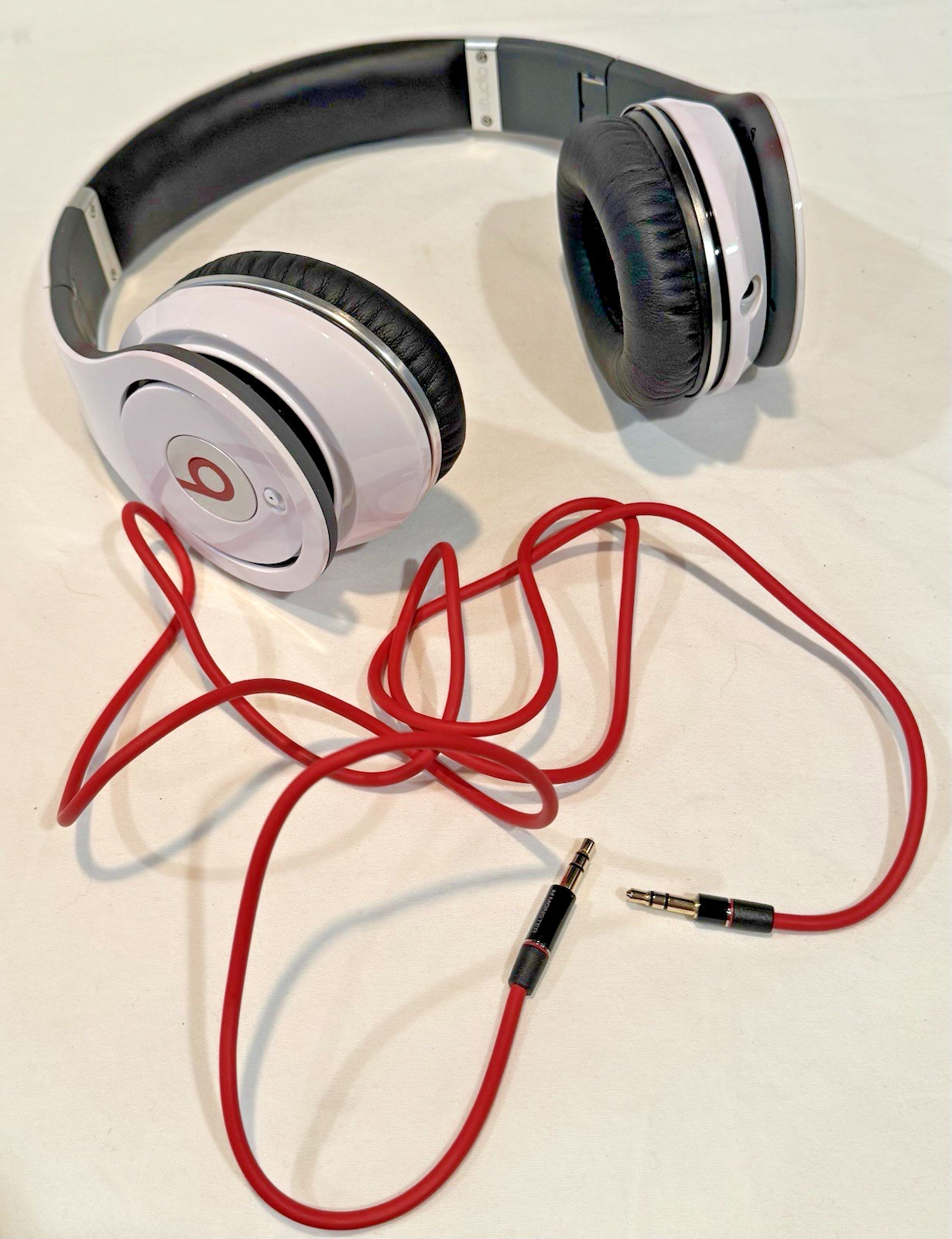 Beats by Dr. Dre Studio Monster Era White Over-Ear 3.5mm Hi-Def Iso Headphones