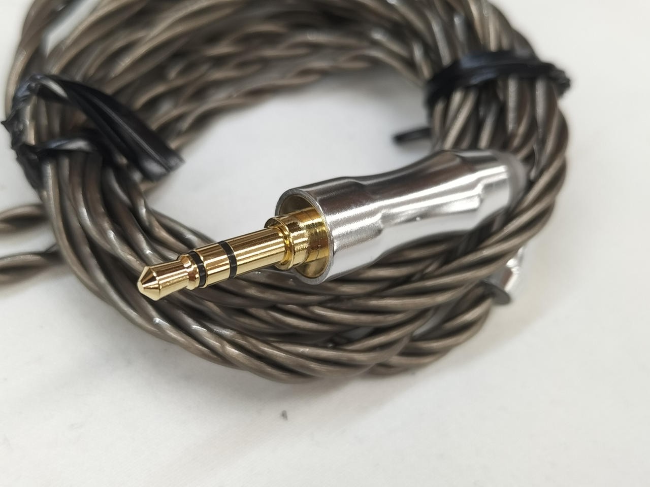 THIEAUDIO Earphones HYPE4 Authentic Earbuds In-Ear TWS