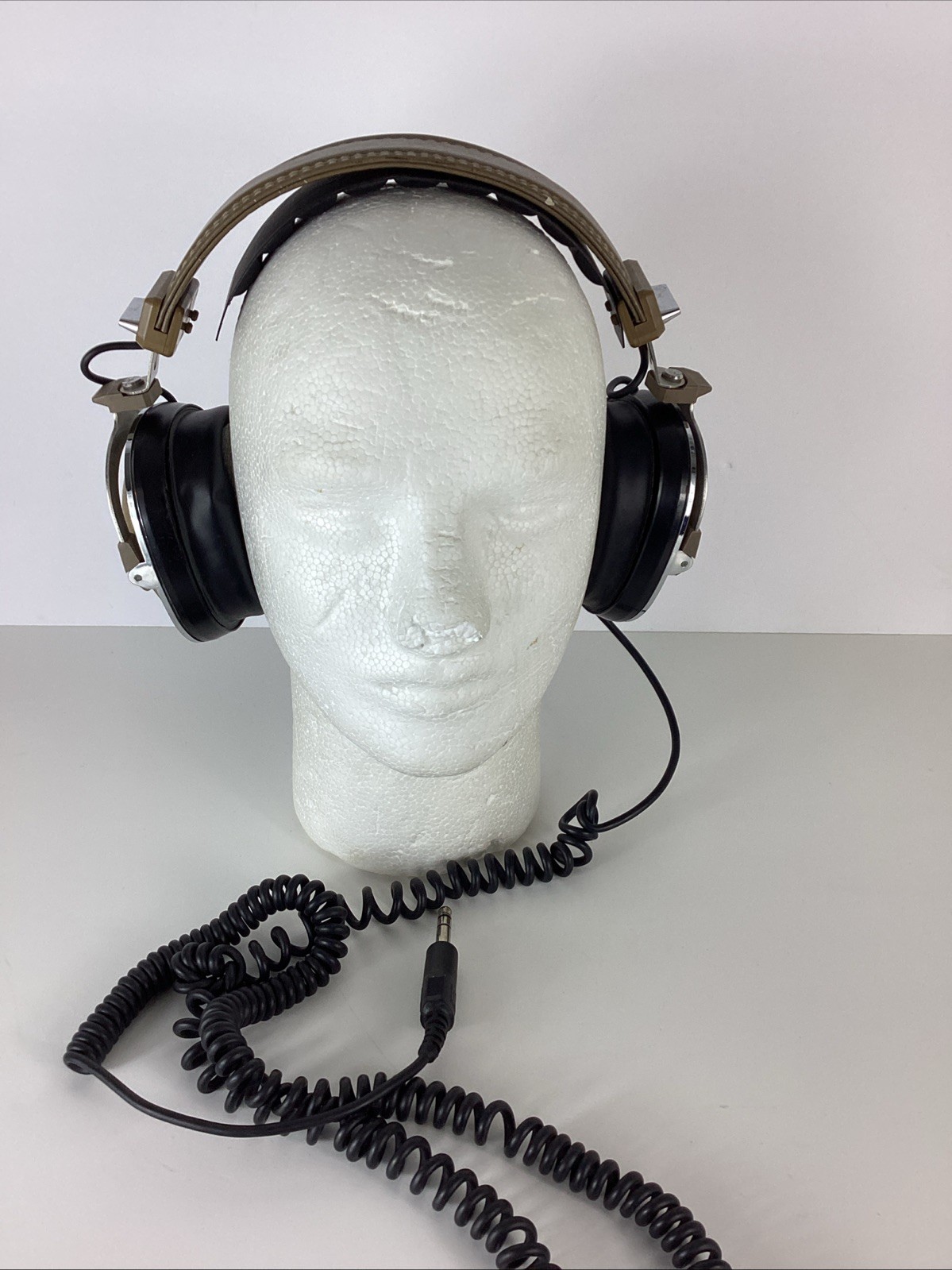 Vintage Koss PRO4AAA Professional Headphones Wired 1970’s Working