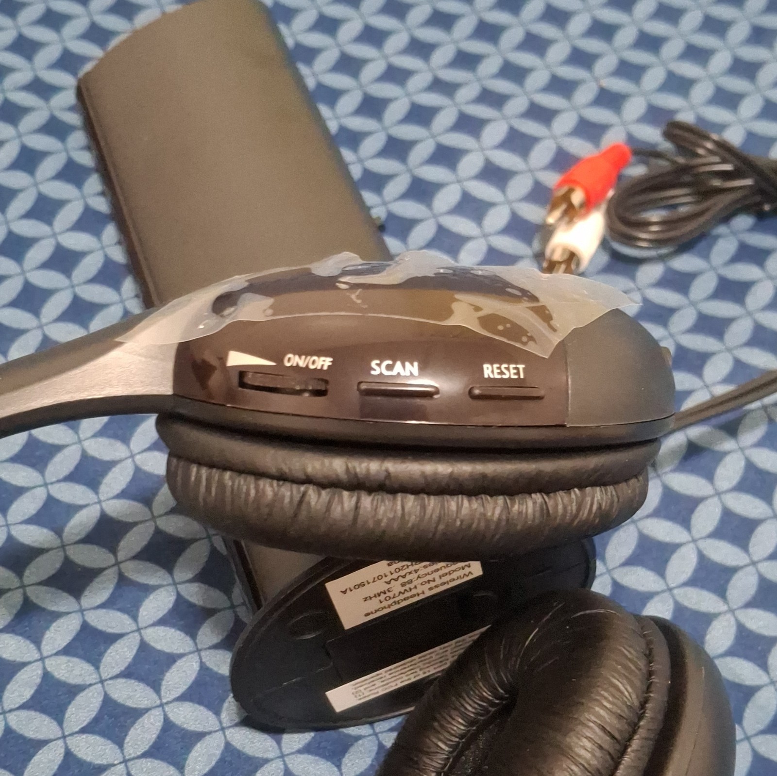 Sentry HW701 RF Wireless TV Headphones w/ FM Transmitter 100ft RCA 3.5mm