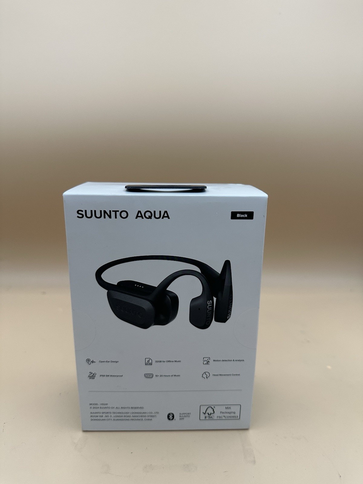 Suunto AQUA BLACK Rechargeable Quartz Headphones Bluetooth. Sealed. SS051023000.