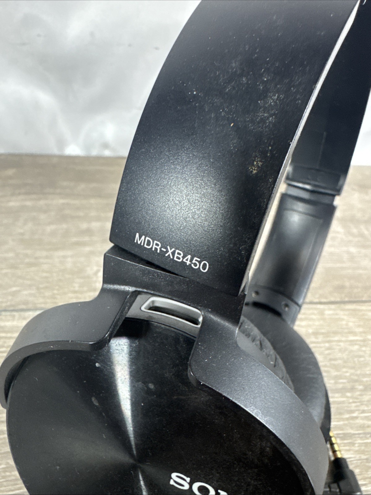 Sony MDR-XB450AP Extra Bass On-Ear Stereo Headphones Black Wired Noise Isolation