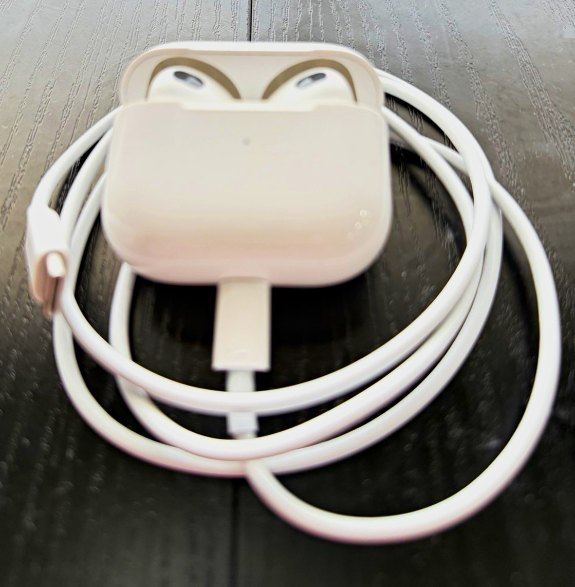 Apple AirPods 3rd Gen – Excellent Condition, Charging Case & Cable Included