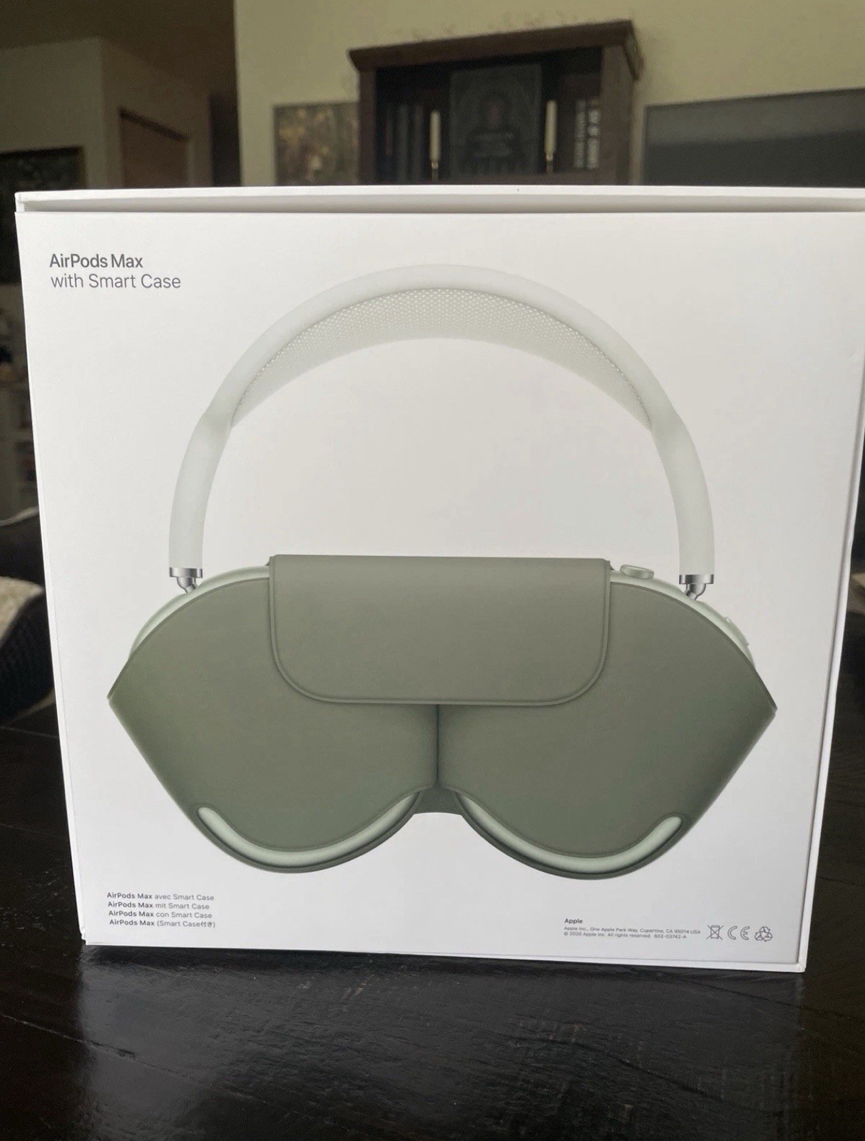 Apple AirPods Max Over-Ear Wireless Bluetooth Headphones w/ Smart Case Green