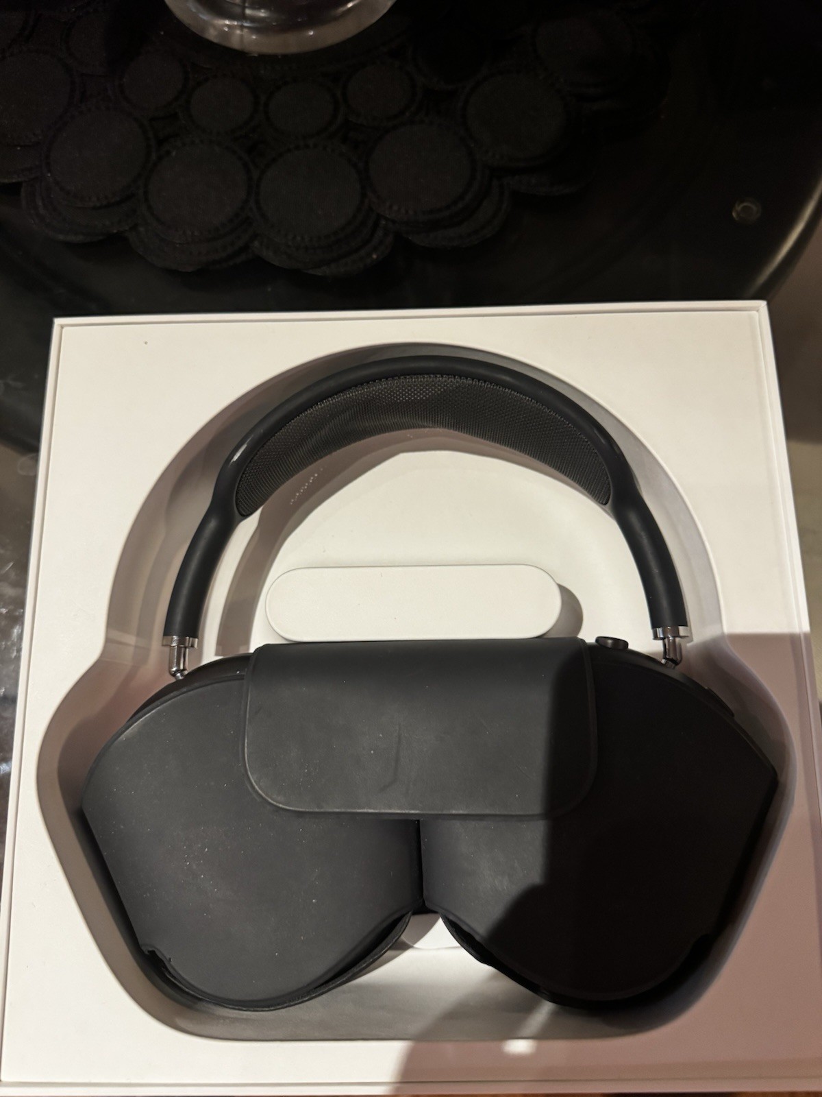 Apple AirPods Max Over-Ear Wireless Headphones Black Pink Orange Bluetooth