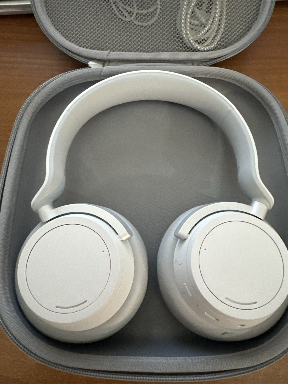 Surface Microsoft 2 Headphones Wireless Bluetooth ANC Headset – Light Gray