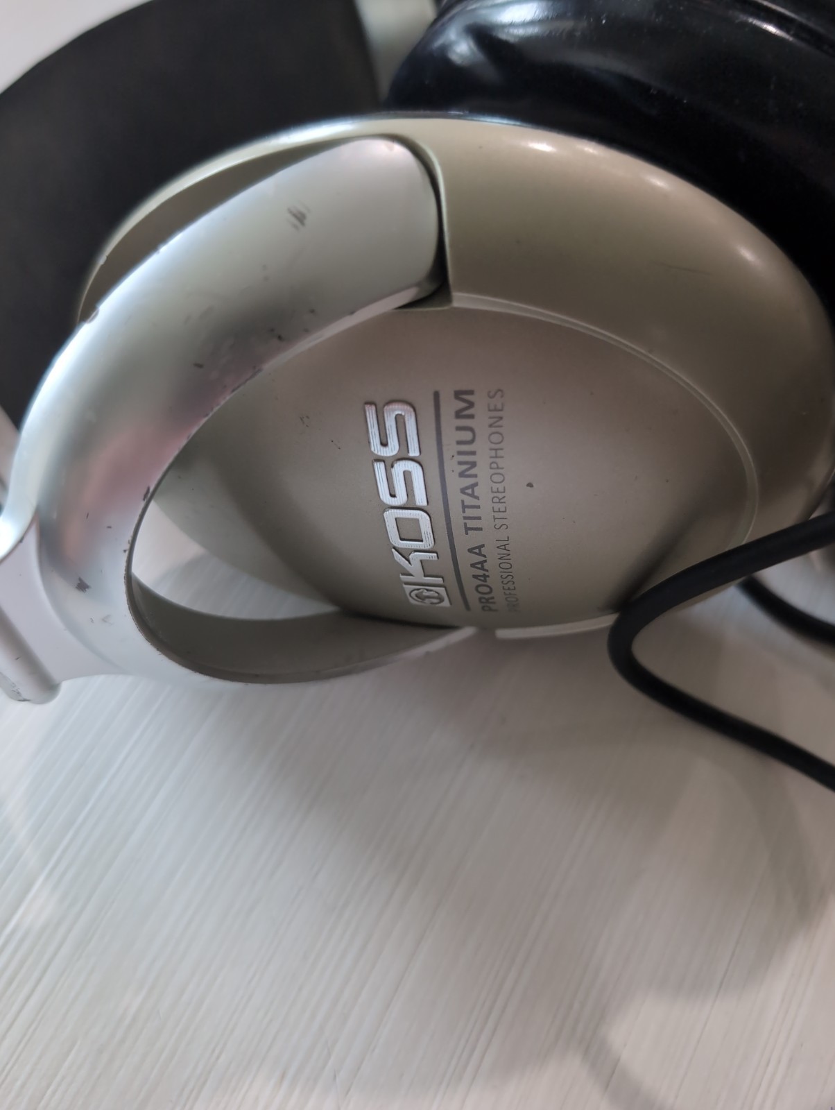 Koss Pro4AA Titanium Professional Stereophones Vintage Used