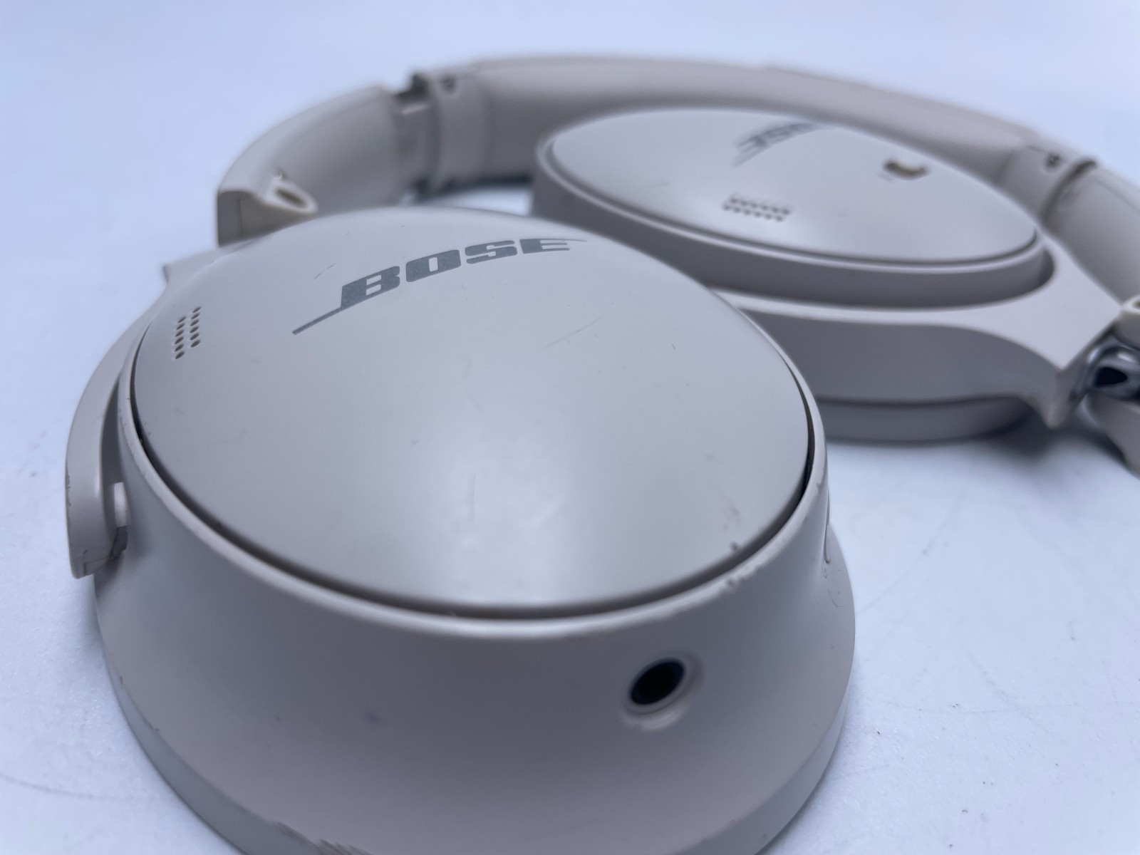 Bose QuietComfort QC45 Bluetooth Noise Canceling Headphones (C-62)
