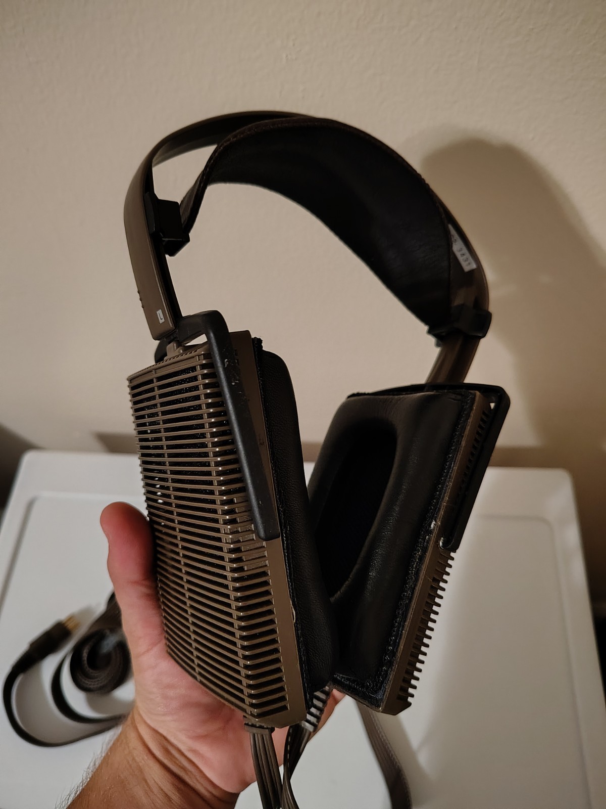Stax SR 407 Electrostatic Headphones and Sr 252s Power Amplifier
