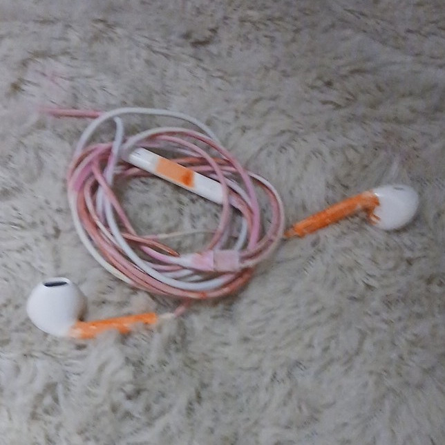 Pink/White/Orange Apple earpots colored on harley used work just fine