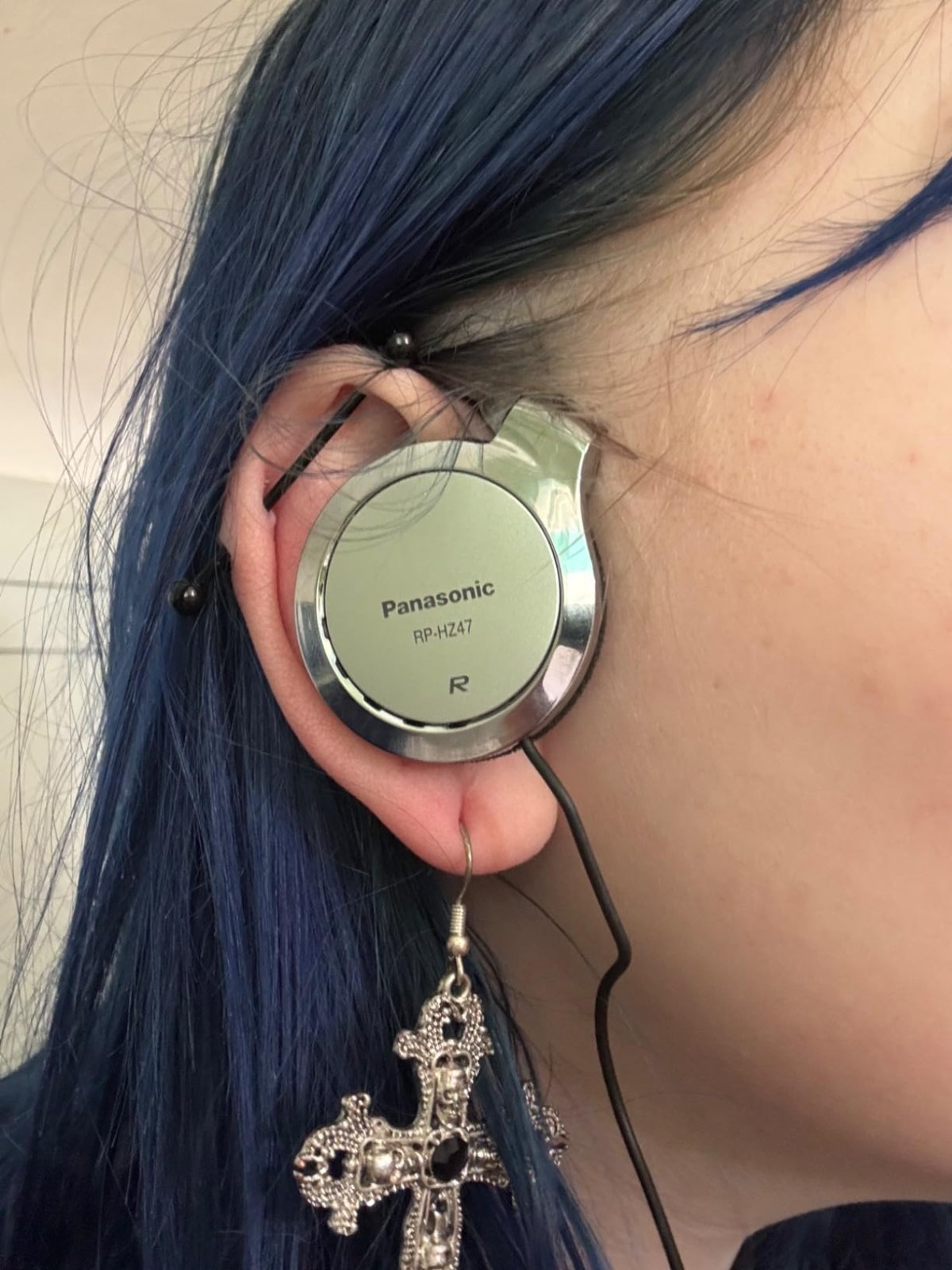 Panasonic Clip Headphone Red RP-HZ47-R [ Silver,Blue,White,Black]