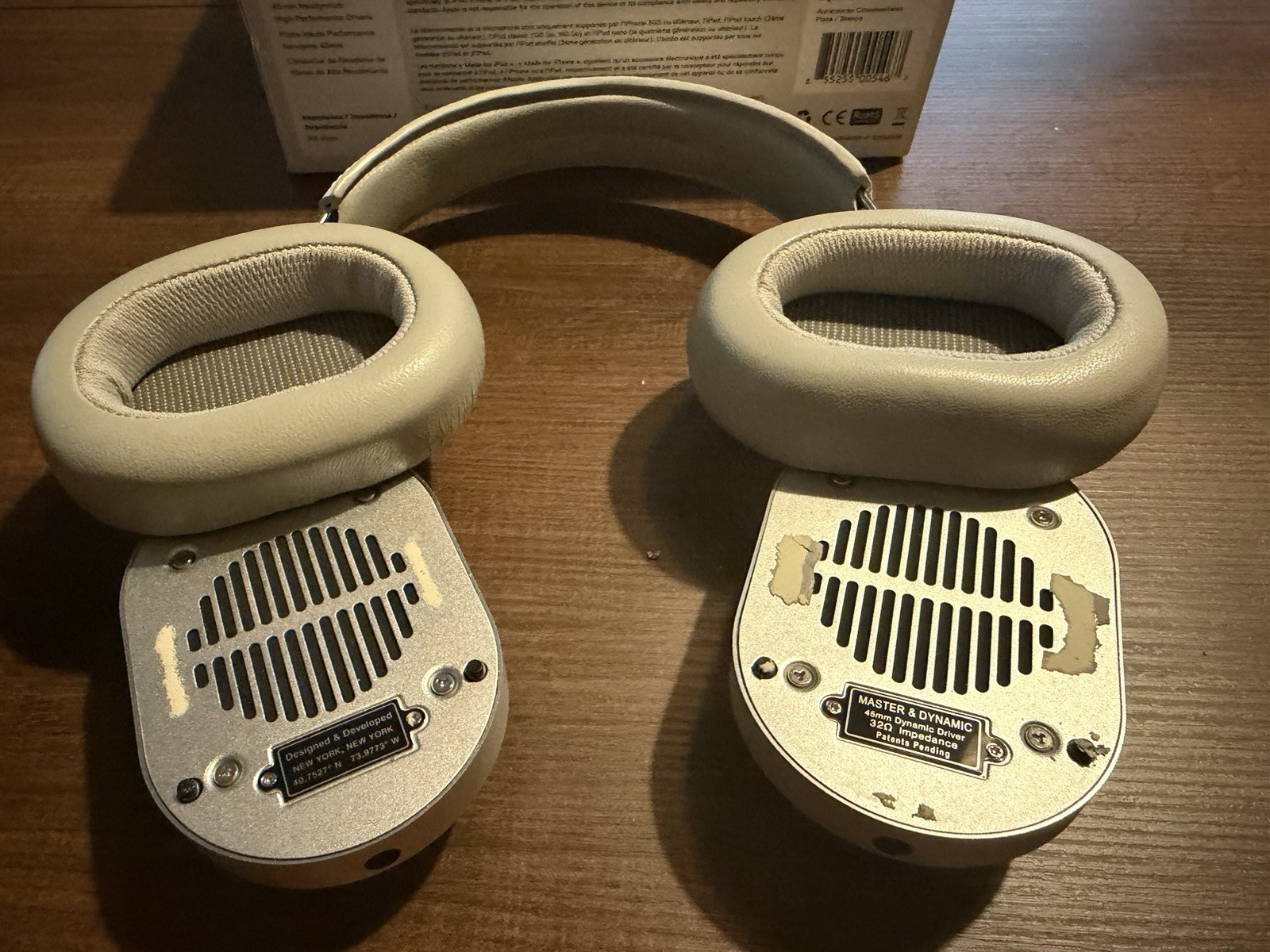 Master Dynamic MH40 White Wired Headphones G2U
