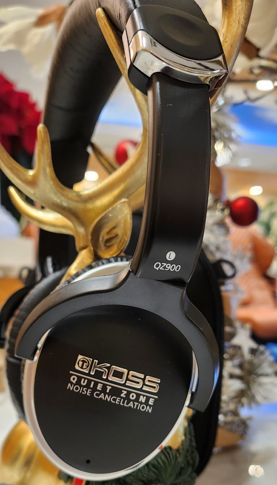 Koss QZ900 Noise Cancelling Over-Ear Headphones , with Cable Case Tested Working
