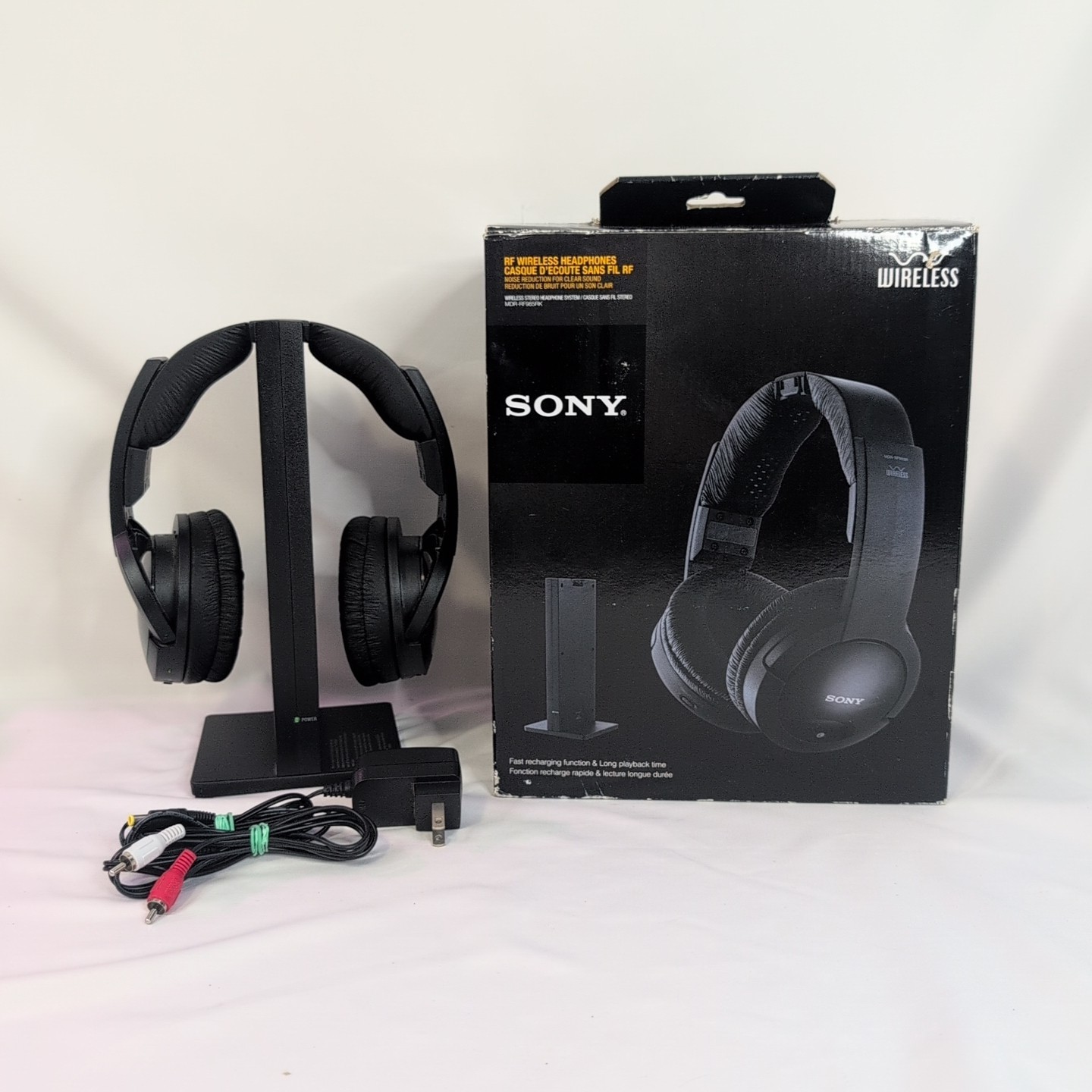 Sony MDR-RF985RK Over Ear Headphones – Black