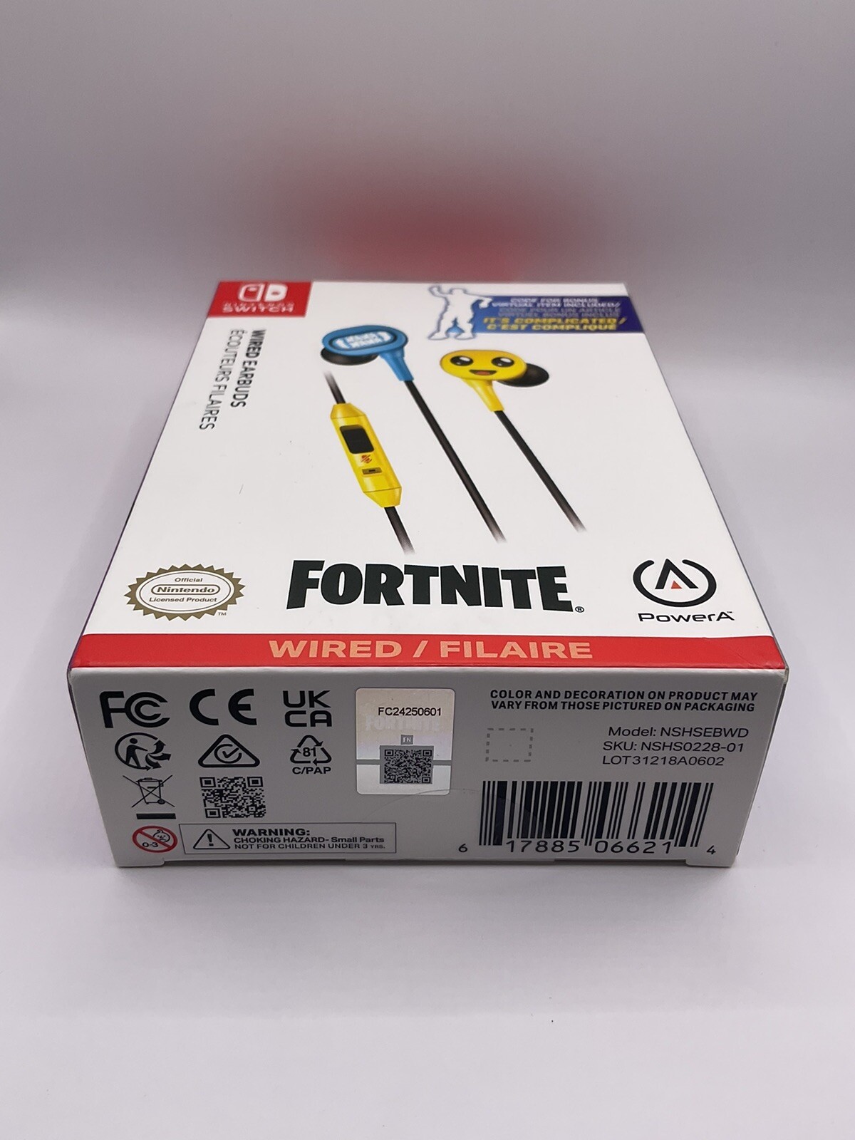 Wired Earbuds – Nintendo Switch Fortnite Peely – NO CODE
