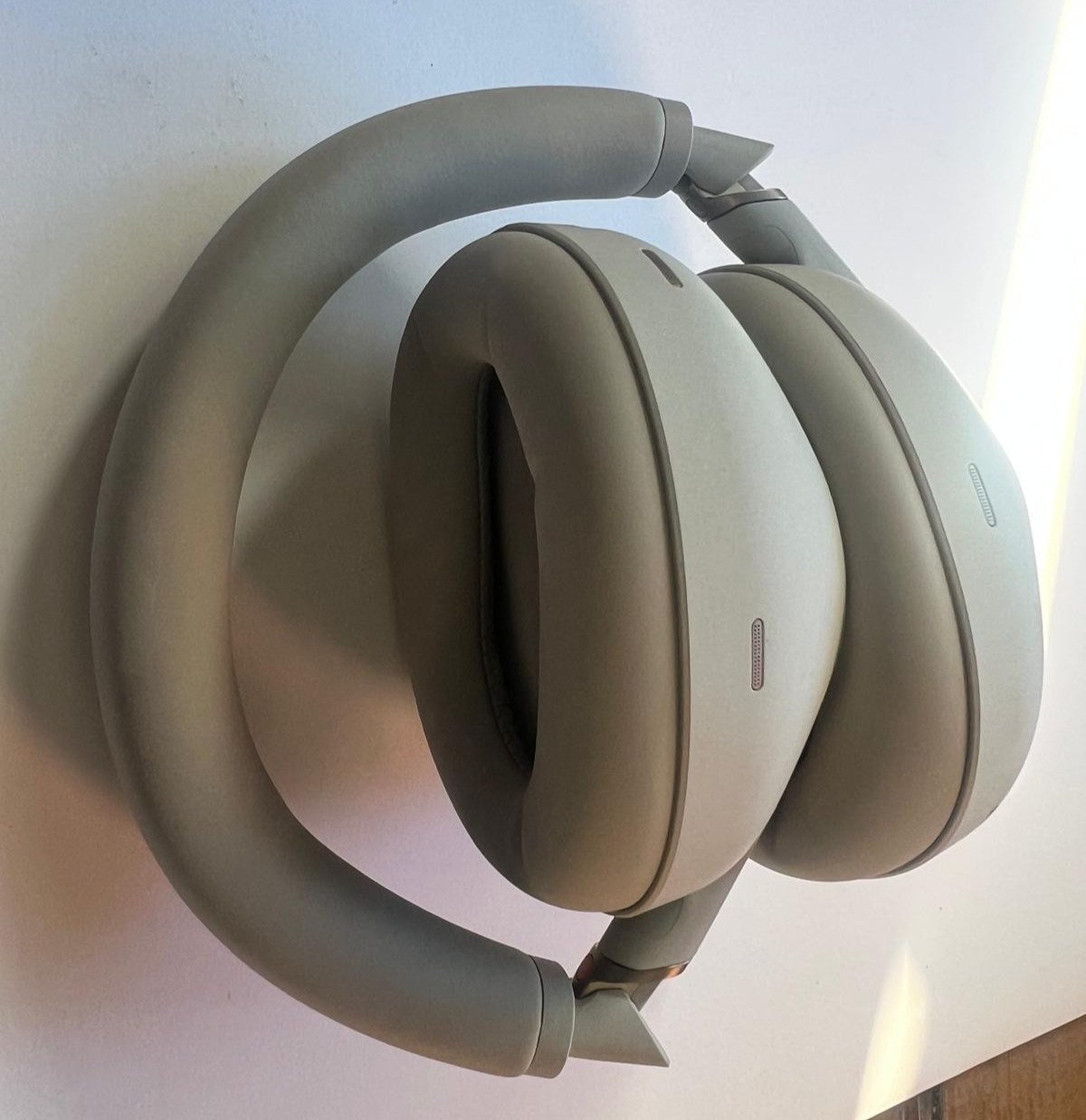 Certified Sony WH-1000XM6 Wireless Noise Cancelling Headphones Platinum Silver