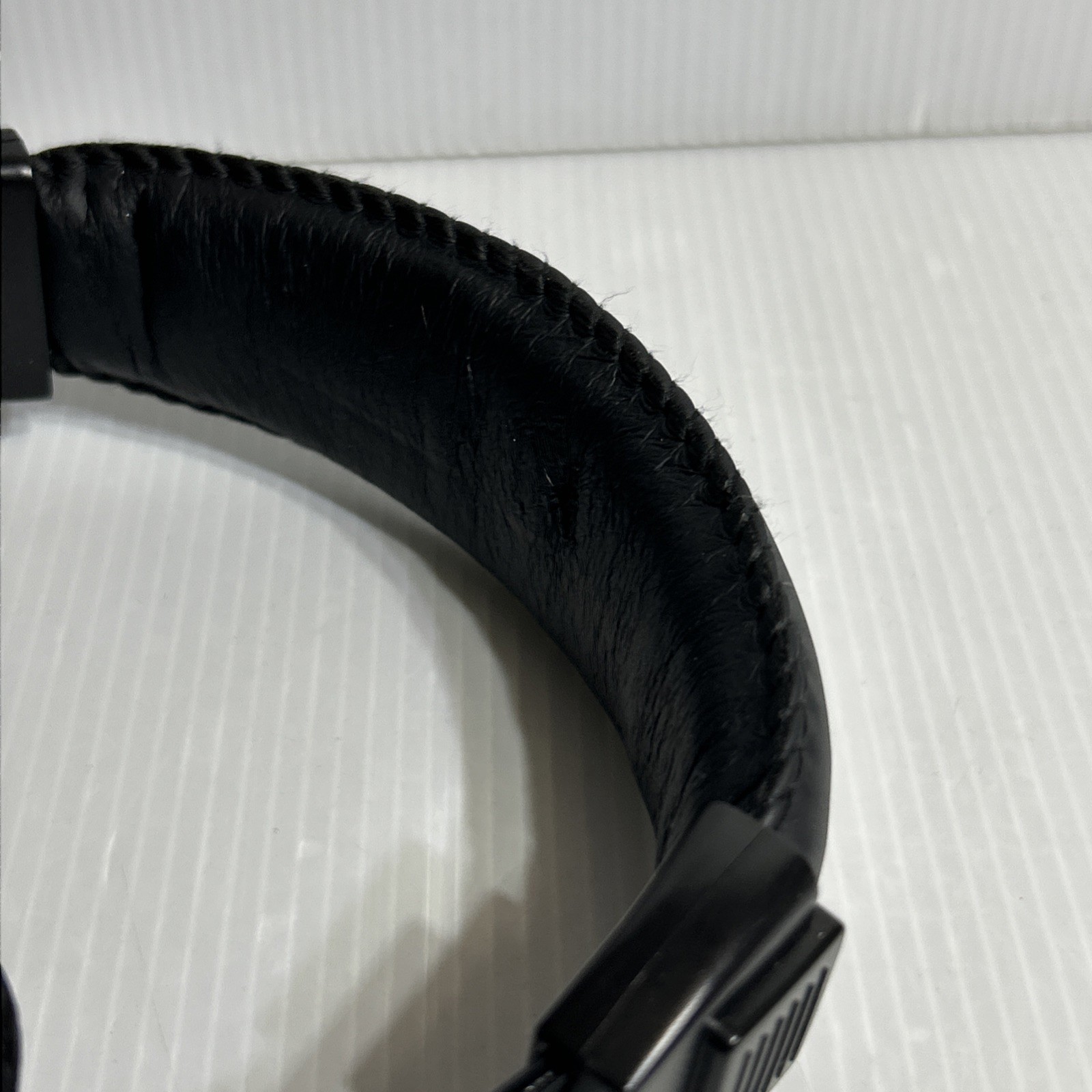 Samson HP30 Over-Ear Wired Headphones Studio Monitor Stereo Headset 3.5mm