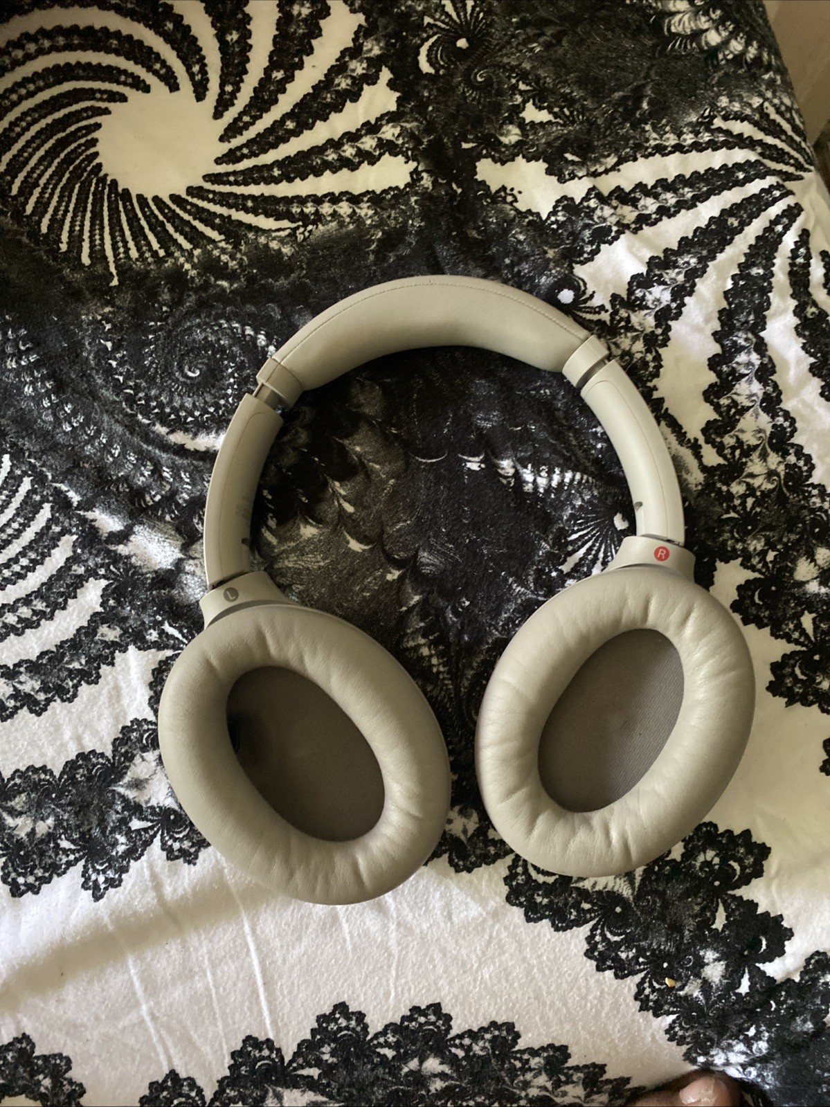 SONY WH1000XM4 WM Bluetooth Headphones Japan – White