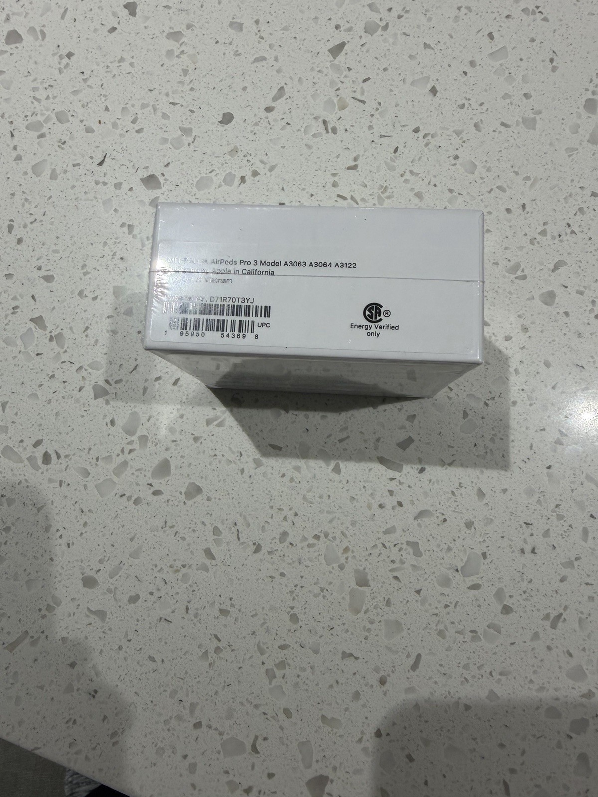 Apple AirPods Pro 3 White In-Ear Earbuds w/ USB-C Case, ANC/Transparency