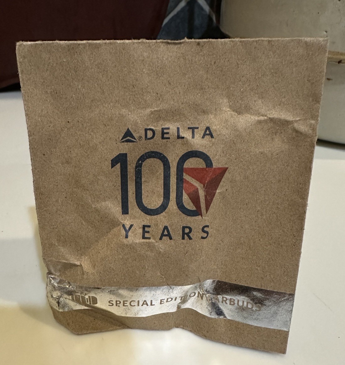 2025 DELTA 100 YEARS SPECIAL EDITION EARBUDS EARPHONES AIRLINE AIRLINES BUDS 3.5